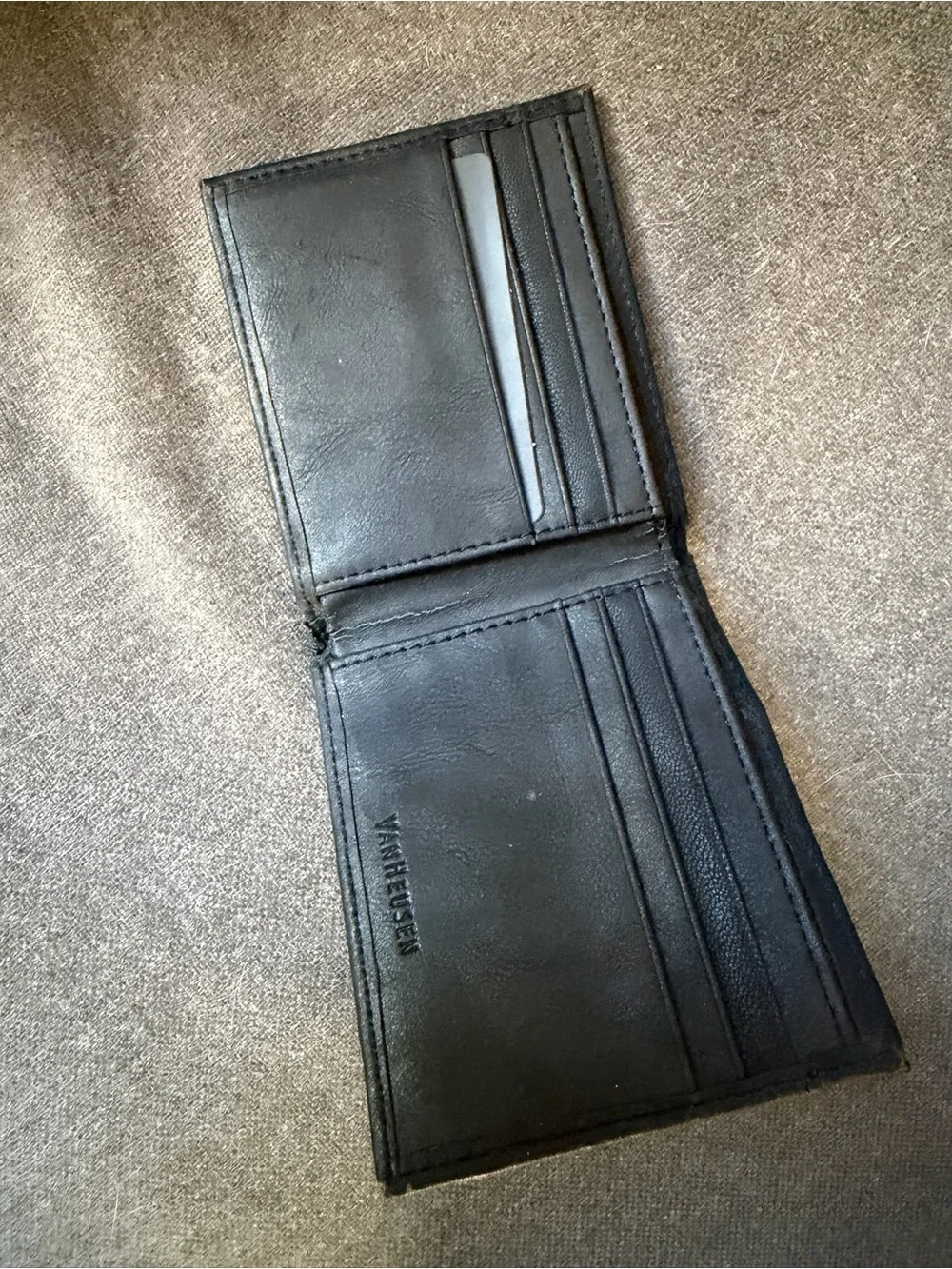 Van Heusen Black Slim Leather Card Holder Wallet NWOT